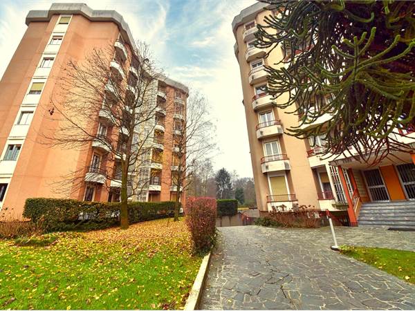 OTTIMO 3 LOCALI A SARONNO IN ZONA PREALPI