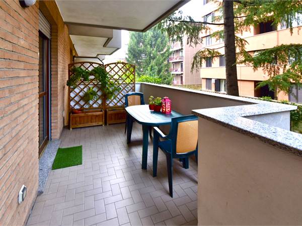 AMPIO TRILOCALE A LEGNANO