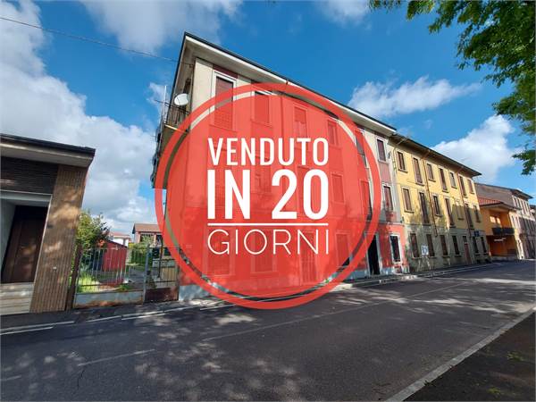 SPAZIO, COMODITÀ E POTENZIALE NEL CUORE DEL PAESE
