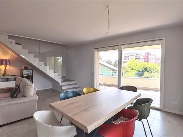 MODERNITA' ED ELEGANZA PER LA TUA NUOVA CASA
