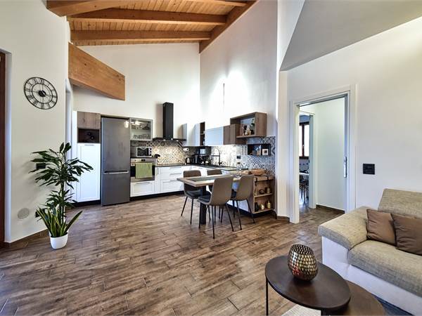 LA TUA SPLENDIDA CASA