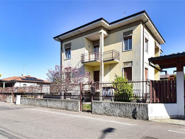 LA TUA NUOVA CASA TI ASPETTA!