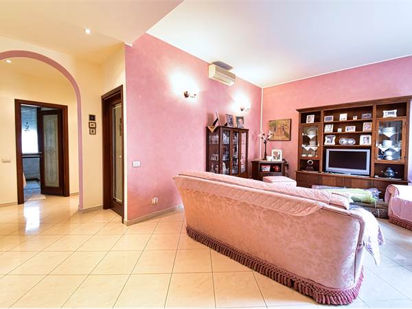 L'Indipendenza che cercavi, finalmente su un unico piano.