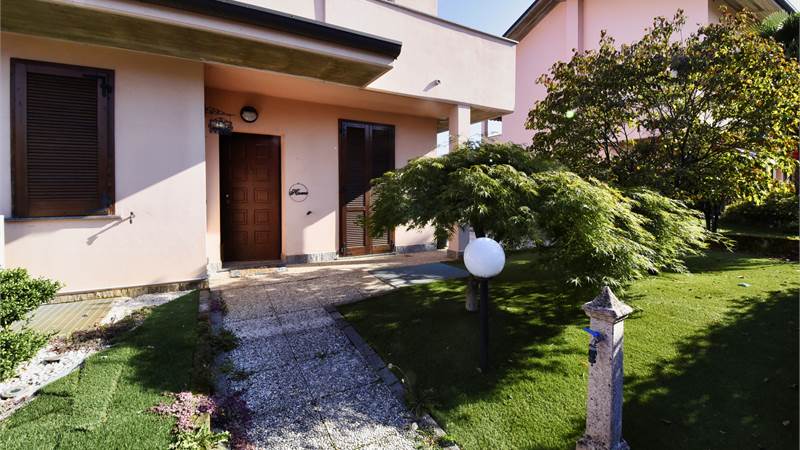 LA VILLA PERFETTA PER LA TUA FAMIGLIA